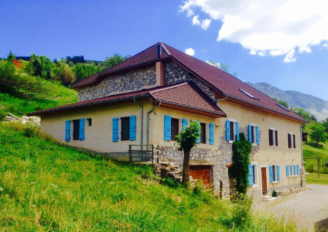 La Tourtette Bed & Breakfast Le Devoluy Exterior photo